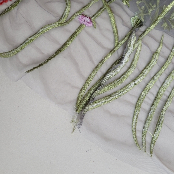 BLUEOXY Floral Embroidered Sheer Gray Mesh Dress Overlay - Size XS/S ** FLAWED - Picture 13 of 16